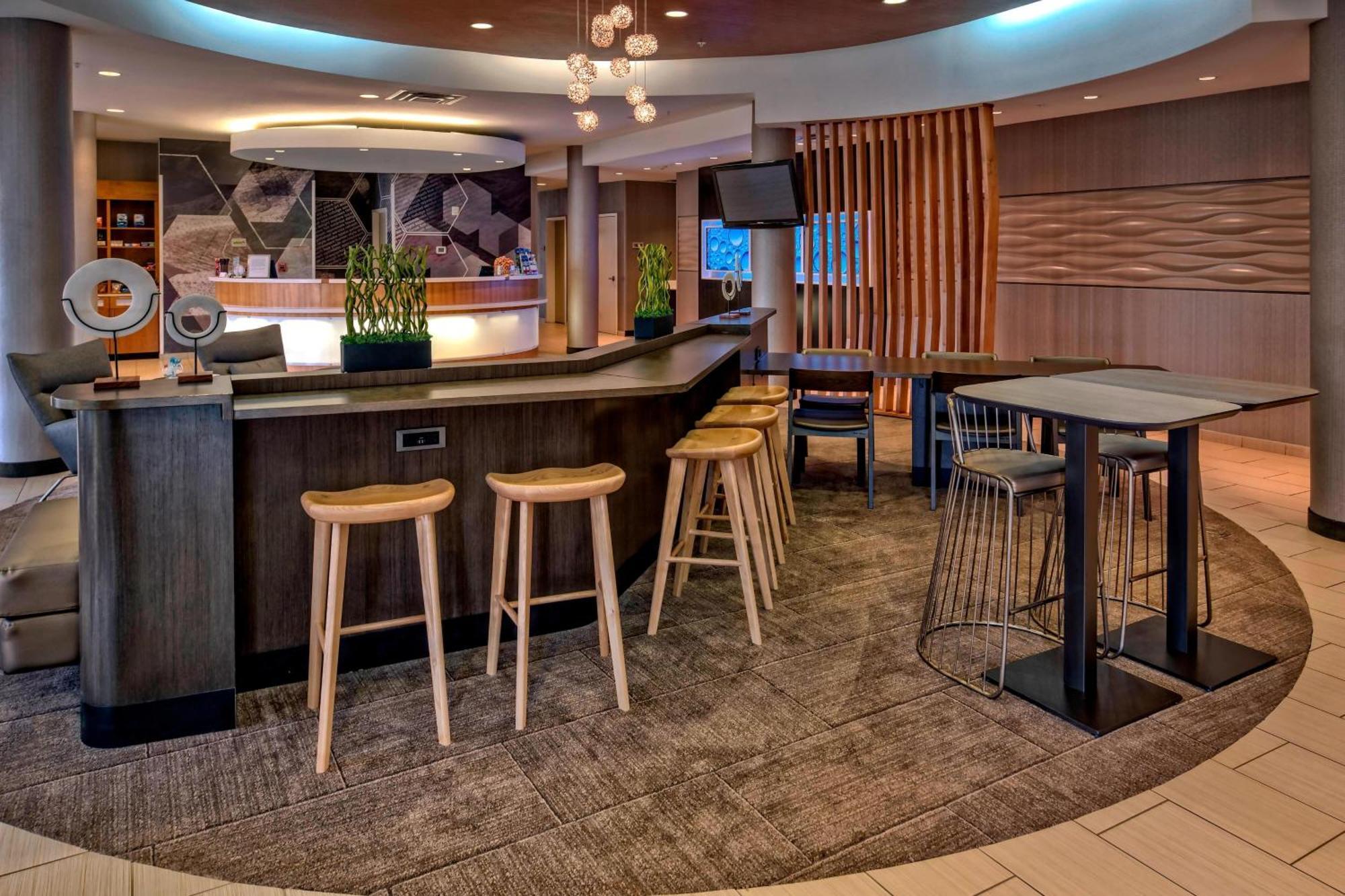 Springhill Suites By Marriott Oklahoma City Мур Экстерьер фото