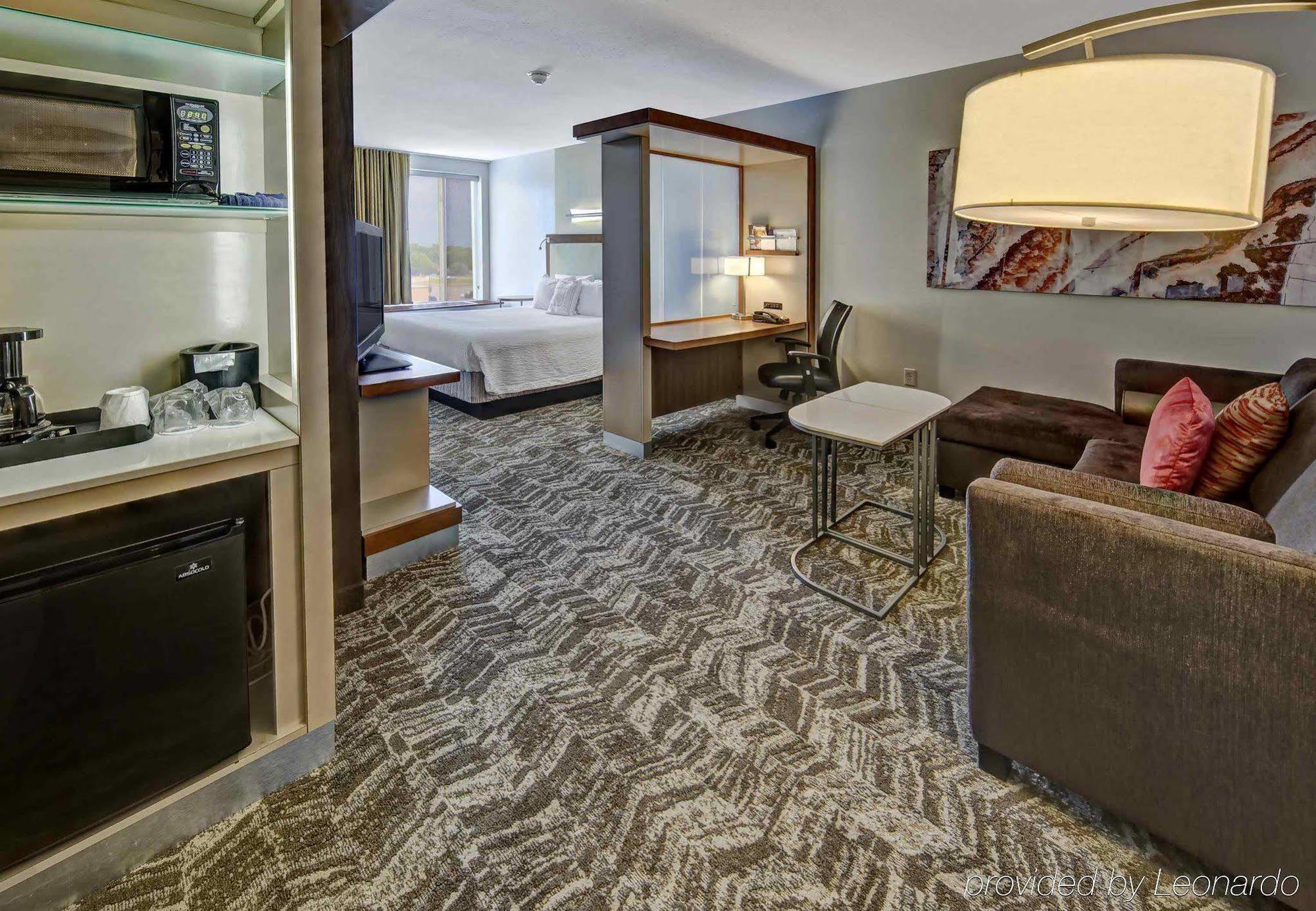 Springhill Suites By Marriott Oklahoma City Мур Экстерьер фото